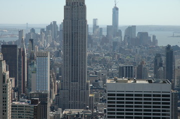 Fototapeta na wymiar Wundervoller Weitblick. Auf das Häusermeer von Manhattan. Vom Rockefeller Center.