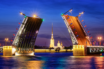 Naklejka na ściany i meble The Palace Bridge on Neva river, St Petersburg, Russia