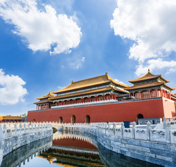 Obraz premium The ancient royal palaces of the Forbidden City in Beijing,China