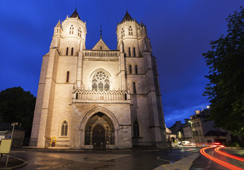 Fototapeta na wymiar St Benigne Cathedral in Dijon
