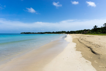 Fototapeta na wymiar Beautiful tropical beach on a small remote Great Corn Island in the Caribbean Sea, Nicaragua