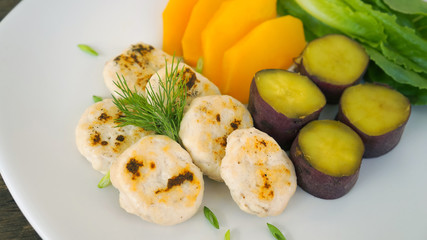 healthy chicken nugget with steamed vegetables