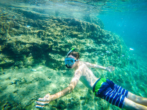 selfie underwater at seaside