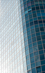 Абстракция отражение от стеклянного здание свет