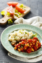 Chickpeas with tomato sauce