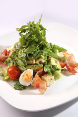 Salad with Arugula and egg