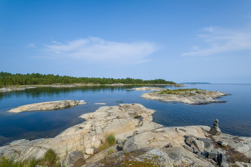Fototapeta na wymiar Ladoga lake and small stone islands landscape.