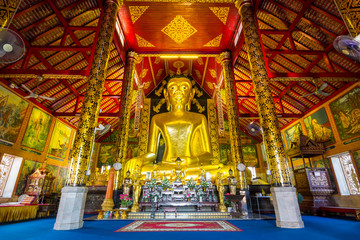 Great golden buddha statue