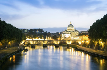 Fototapeta premium Beautiful view of Tiber river and Vatican dome, Rome