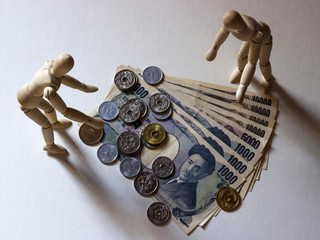 Mannequin and yen