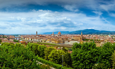 Fototapeta na wymiar Panorama view of Firenze city in Italy
