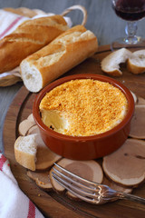 Cooking Camembert fondue