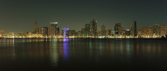 Fototapeta na wymiar Night view of Sharjah UAE
