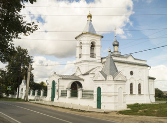 Fototapeta na wymiar Church Nikolaya Miracle worker in city Mstyora,Russia