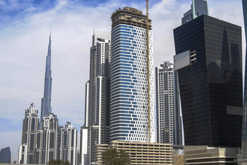 Fototapeta premium Grandiose construction in Dubai, the United Arab Emirates