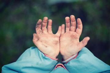 Dirty hands