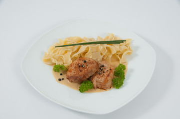 Schweinelendchen mit Pasta Nudeln