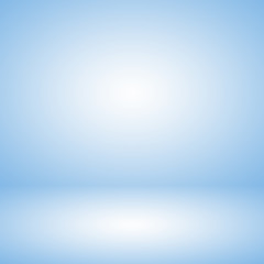 Fototapeta premium Jasnoniebieskie tło gradientowe streszczenie. Puste pomieszczenie na produkt wystawowy