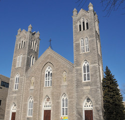  Saint-Laurent Church was rebuilt between 1835 and 1837.The renovations were carried out during the...