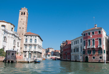 Fototapeta na wymiar Venezia - palazzi sul Canal Grande