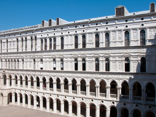 Fototapeta na wymiar Venezia- cortile interno di Palazzo Ducale