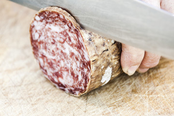 Slicing salami