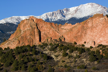 Fototapeta premium Pikes Peak and Garden of the Gods