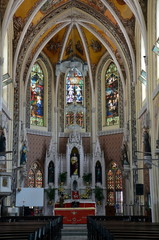 Fototapeta na wymiar The interior of the Roman Catholic Holy Name Cathedral. Mumbai (Bombay), India