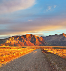 Obraz premium Argentina Patagonia. The sunset sun