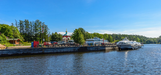 Obraz premium Pier Valaam Transfiguration Monastery.