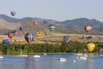 Naklejka premium Summer Flight