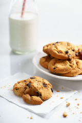 chocolate chip cookies