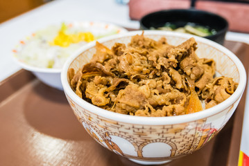 Buta-don