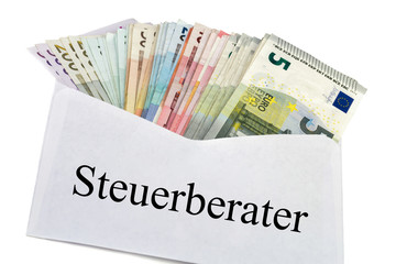 Steuerberater - Geldscheine im Briefumschlag