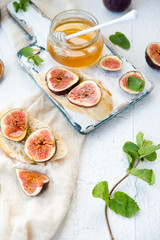 Useful breakfast. Sandwiches with a fig and honey
