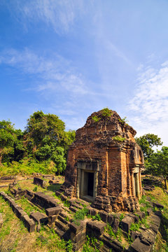 Ruins of Phnom Bakheng Temple at Angkor Wat complex