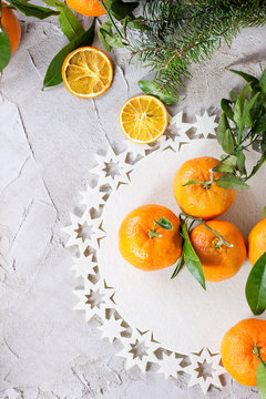 Tangerines clementines in Christmas decor