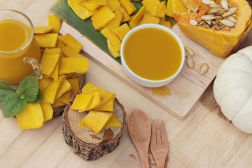 Pumpkin juice tasty and  fresh pumpkin sliced.