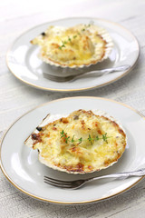 coquilles saint jacques gratin, french scallop cuisine