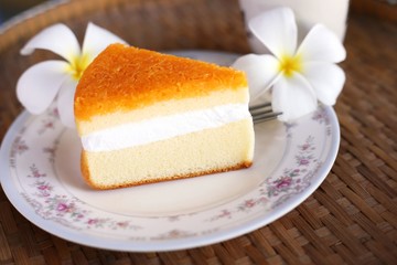 Gold Egg Yolk Thread Cakes