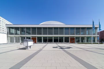 Outdoor-Kissen Berliner Congress Center, Grunerstrasse, Mitte, Berlin, Deutschland, Germany, former parliamentary building of GDR © MediaNation.online