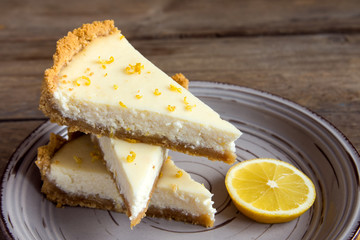 lemon cheesecake