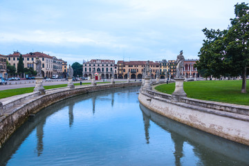 Fototapeta na wymiar Piazza of Prato della Valle