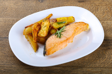 Baked salmon with potato