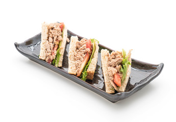 tuna sandwich on white