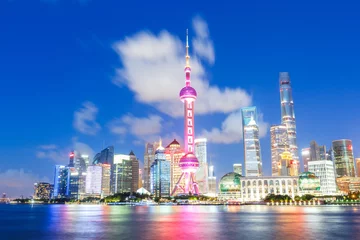 Foto op Plexiglas Beautiful Shanghai city skyline and the huangpu river at night,China © ABCDstock
