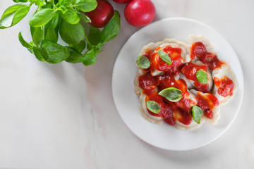 Ravioli with tomato sauce