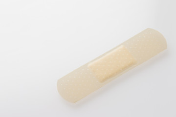 絆創膏