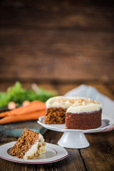 serving carrot cake portion