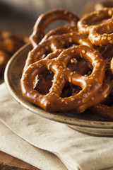 Healthy Salty Baked Pretzels